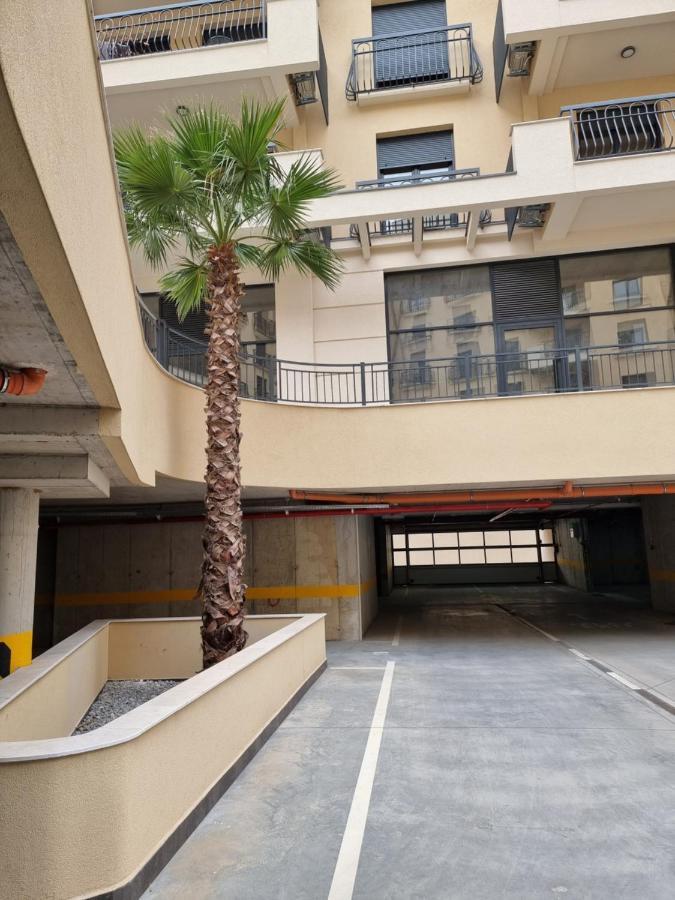 Fantastic New Centre Apartment Podgorica Luaran gambar