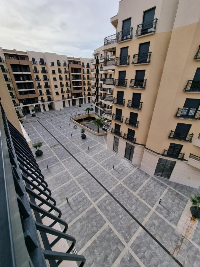 Fantastic New Centre Apartment Podgorica Luaran gambar