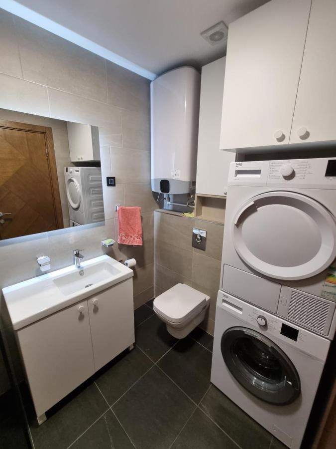 Fantastic New Centre Apartment Podgorica Luaran gambar