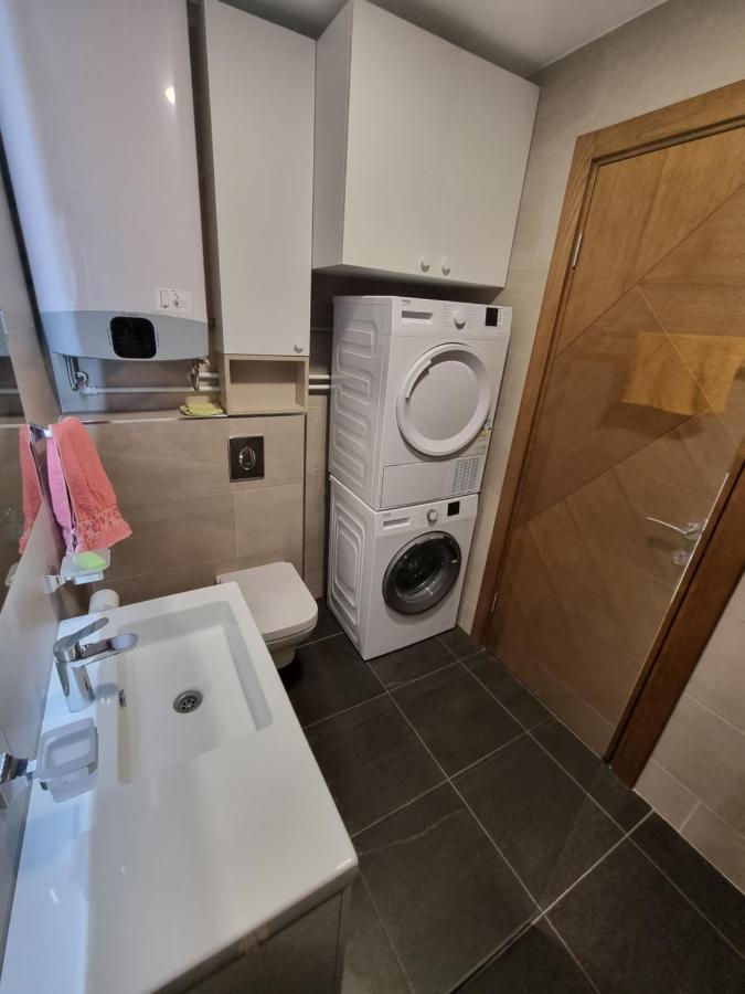 Fantastic New Centre Apartment Podgorica Luaran gambar