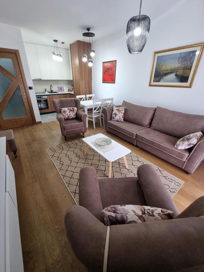 Fantastic New Centre Apartment Podgorica Luaran gambar